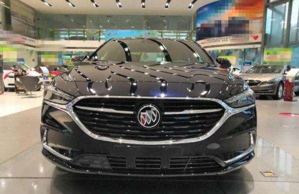 首台全新2019款别克君越正式到店!黑色车身相当稳重 配1.