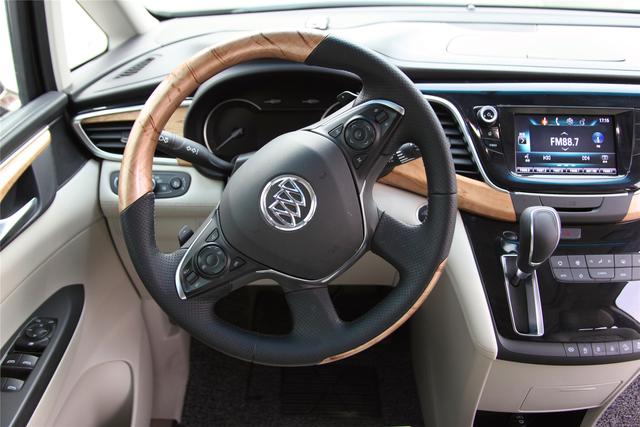 买别克gl8选低配还是高配?看完这篇文章就明白了!