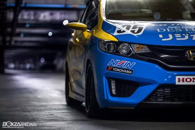 泰国车友打造纯正的spoon纯正的jdm本田飞度