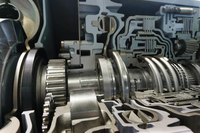 全球最好的变速箱你就知道爱信6at